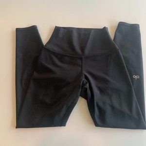 ALO Yoga Women's Black XS Leggings